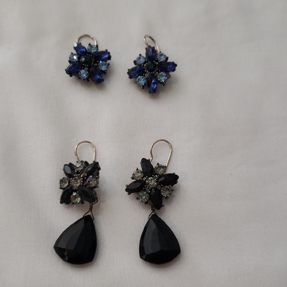 Set Of 2 Crystal Earrings